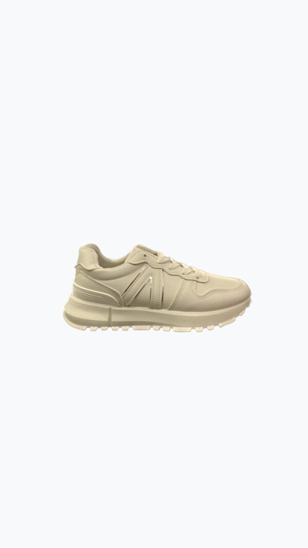 Sneakers White